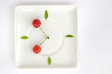 izole kiraz meyve saati