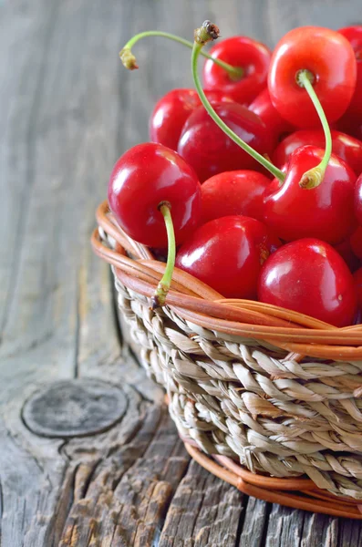 Ripe cherries — Stock Photo, Image