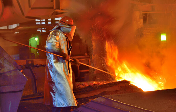 worker and production of cast iron