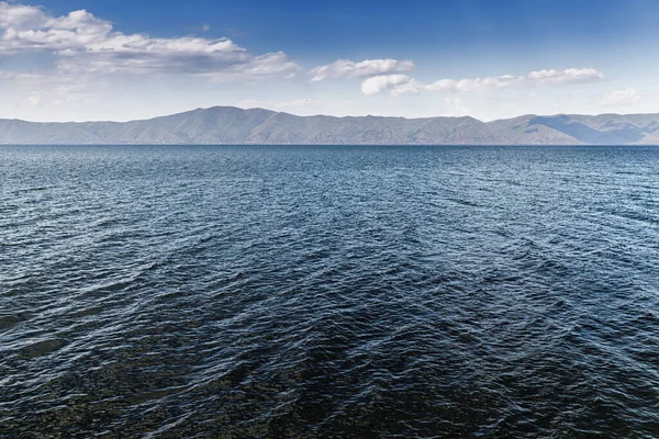 Idyllic Landscape Famous Lake Sevan One Largest Sources Fresh Water — Stock Photo, Image