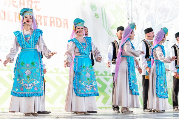 Juli 2021 Ufa Ryssland Tatar National Ensemble Traditionella Kläder Danser — Stockfoto