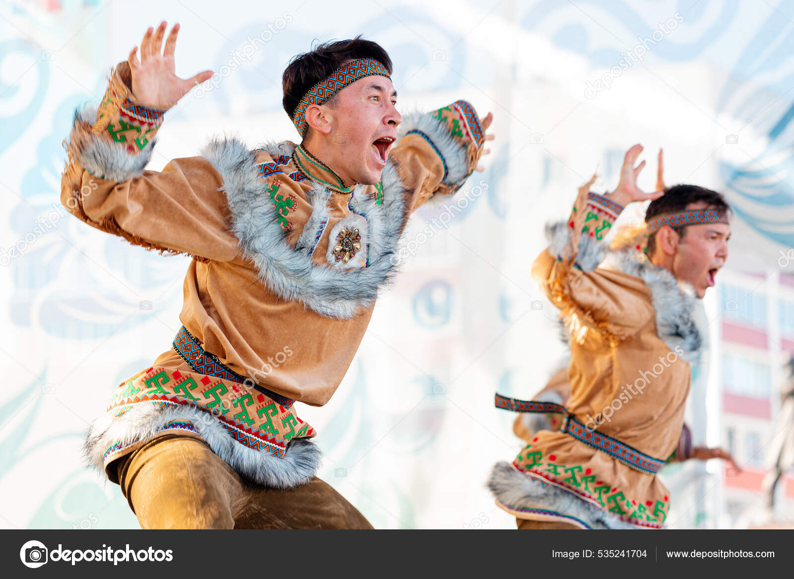 Tradicional Rusa Ropa Para Danza Folklorica Julio 2021 Ufa Rusia