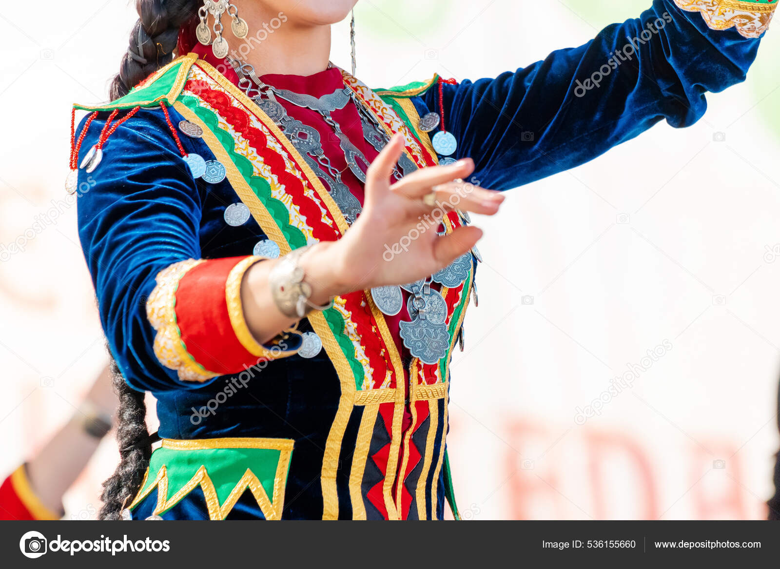 Vestimenta Tradicional Moda Rusa Mujer 2021 9,6 Mil Resultados De