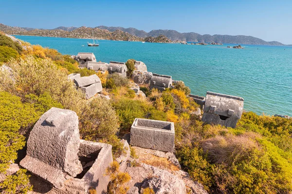 Starověké Hrobky Lyciánské Řecké Civilizace Březích Středozemního Moře Ostrova Kekova — Stock fotografie