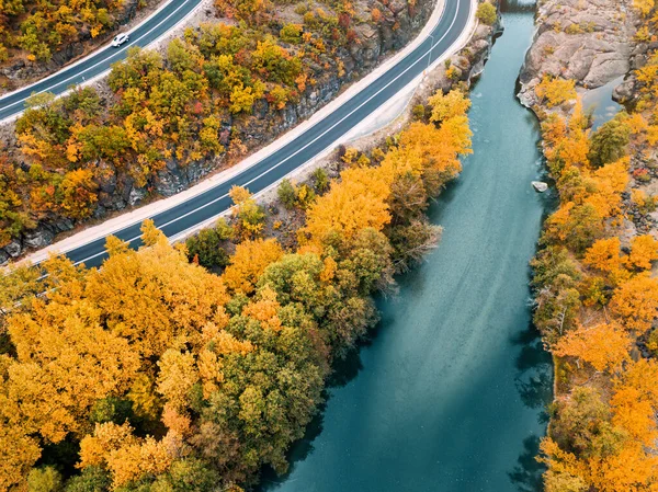 Flygfoto Panoramautsikt Över Venetikos Flod Och Ormväg Höstskogen Balkan Grekland — Stockfoto