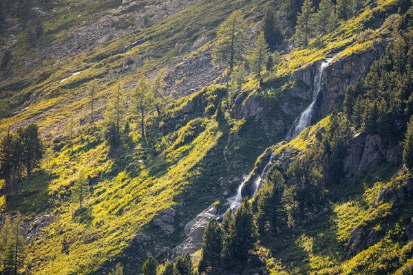 Cascading Waterfall Slope Mountain Range Wilderness — Stock Photo, Image