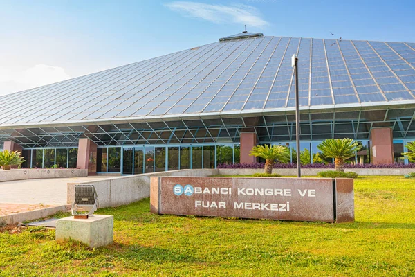 Mei 2022 Antalya Turkije Sabanci Glaspiramide Tentoonstellings Congrescentrum Antalya — Stockfoto