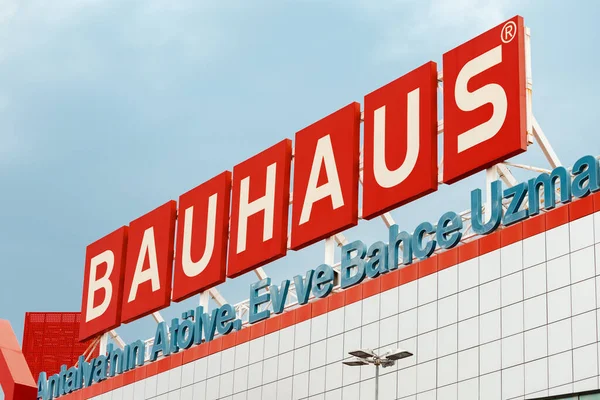 Maj 2022 Antalya Turkiye Berömd Tysk Bauhaus Kedjebutik Säljer Varor — Stockfoto