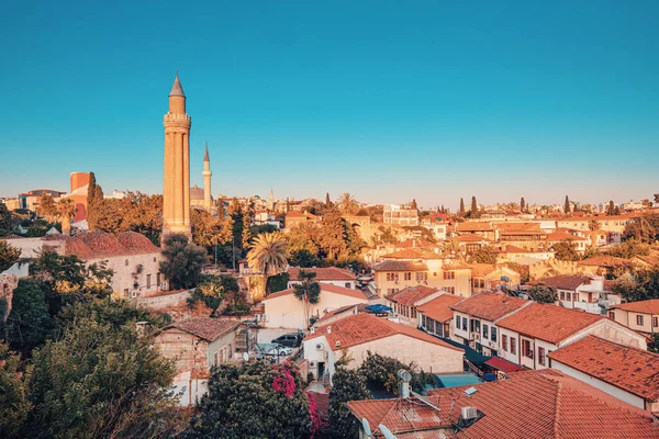 Yivli Flute Minaret Mosque Religious Symbol Travel Landmark Antalya Resort — Stockfoto