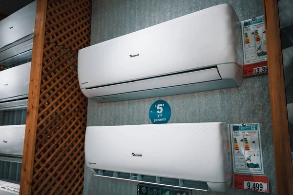 June 2022 Antalya Turkey Baymak Air Conditioners Climate Controls Sale — Foto de Stock