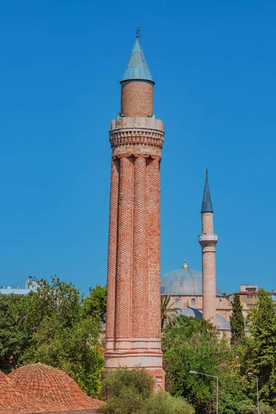 Yivli Flute Minaret Mosque Religious Symbol Travel Landmark Antalya Resort — Stock Photo, Image