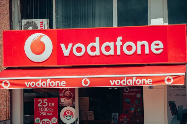 July 2022 Antalya Turkey Vodafone Retail Shop Entrance Popular Mobile — Fotografie, imagine de stoc