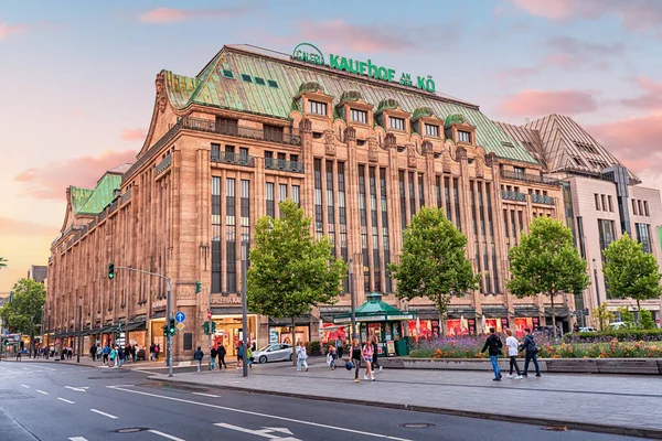 Luglio 2022 Dusseldorf Germania Kaufhof Centro Commerciale Vicino Konigsallee Luogo — Foto Stock