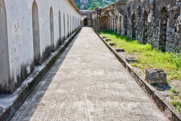 Stables at Gingee Fort — Stock Photo, Image