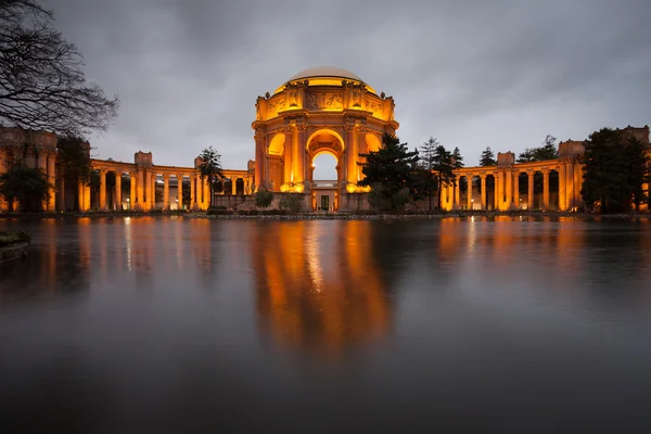 Palác výtvarných umění — Stock fotografie