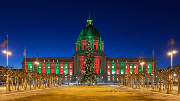 Ayuntamiento de San Francisco durante Navidad —  Fotos de Stock