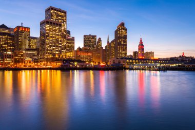 san francisco içinde kırmızı ve altın
