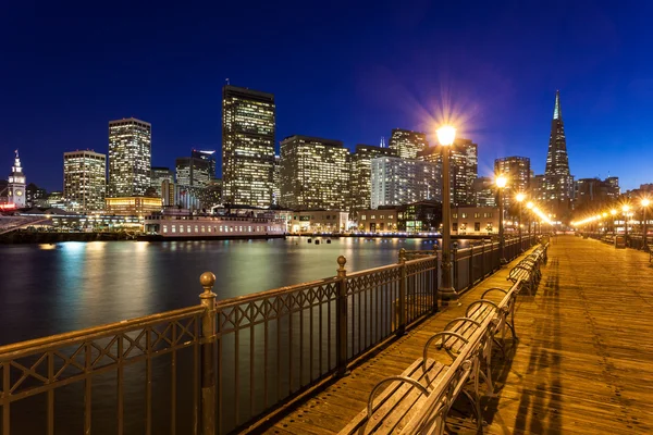 San Francisco von Pier sieben aus — Stockfoto