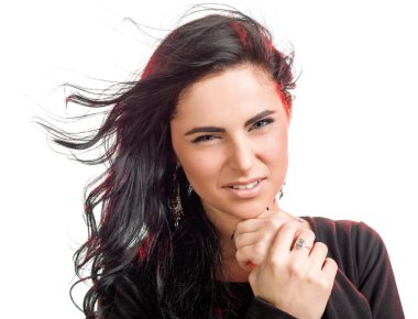 beyaz üzerine düşünceli genç kadın