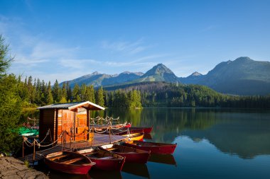 yüksek tatra mountain gölde tekne
