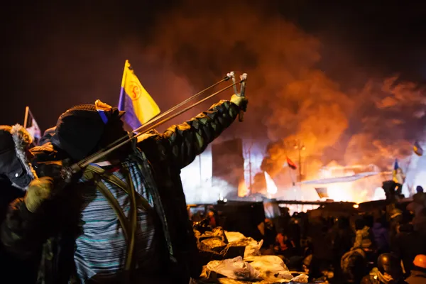 Kyjev, Ukrajina - 24 ledna 2014: masové protivládní protesty — Stock fotografie