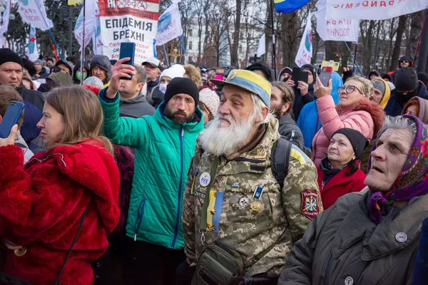 Kyiv Ukraine Listopada 2021 Kilkaset Osób Protestuje Przeciwko Ograniczeniom Związanym — Zdjęcie stockowe