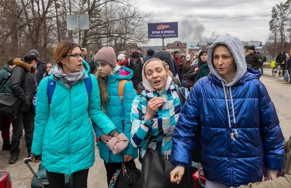 Kyiv Ucrania Mar 2022 Guerra Rusia Contra Ucrania Mujeres Ancianos —  Fotos de Stock