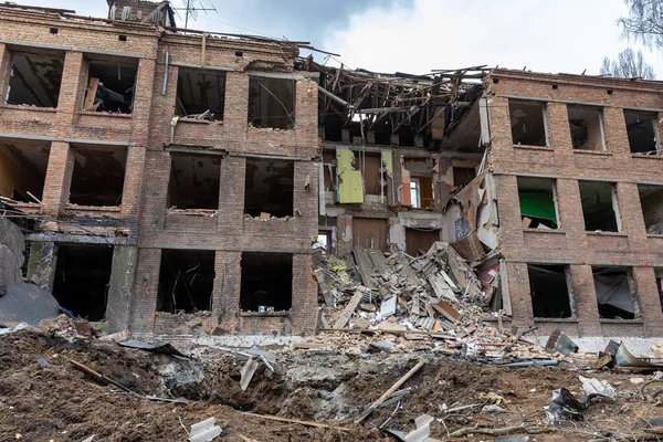 Василькив Украина Март 2022 Война Украине Полностью Разрушенное Здание Лицея — стоковое фото