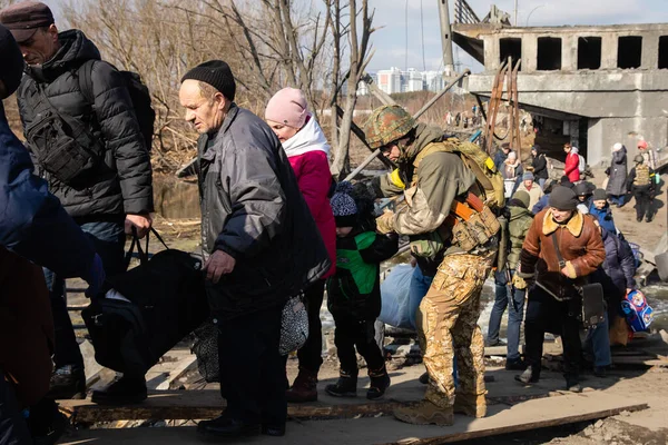 Irpin Ukraine Maart 2022 Oorlog Oekraïne Duizenden Inwoners Van Irpin — Stockfoto