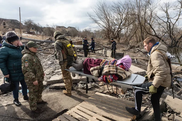 Irpin Ukraine Mars 2022 Guerre Ukraine Des Milliers Résidents Irpin — Photo