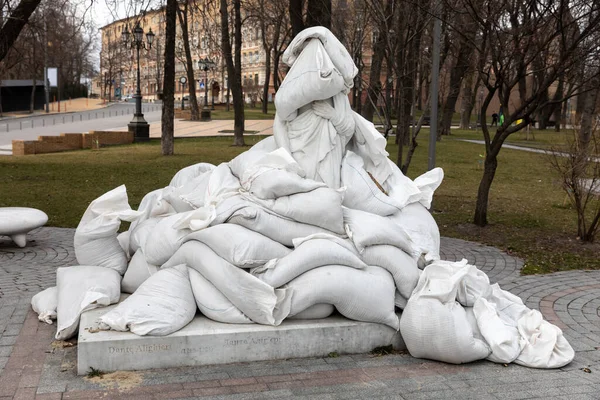 Kyiv Ukraine Maart 2022 Oorlog Oekraïne Monument Voor Dante Alighieri — Stockfoto