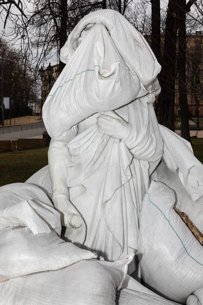 Quiiv Ucrânia Março 2022 Guerra Ucrânia Monumento Dante Alighieri Com — Fotografia de Stock