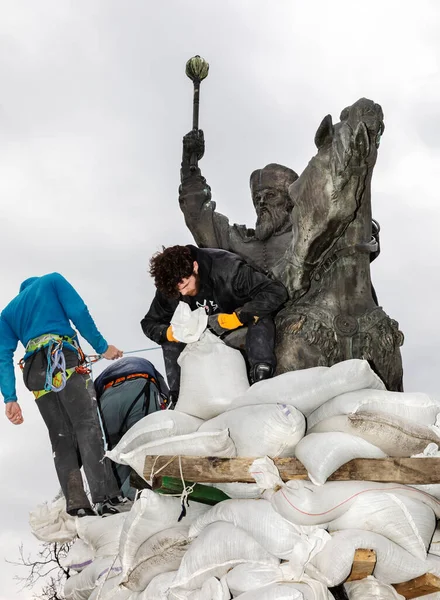 Kyiv Ukraine Mars 2022 Guerre Ukraine Monument Hetman Sahaidachny Avec — Photo