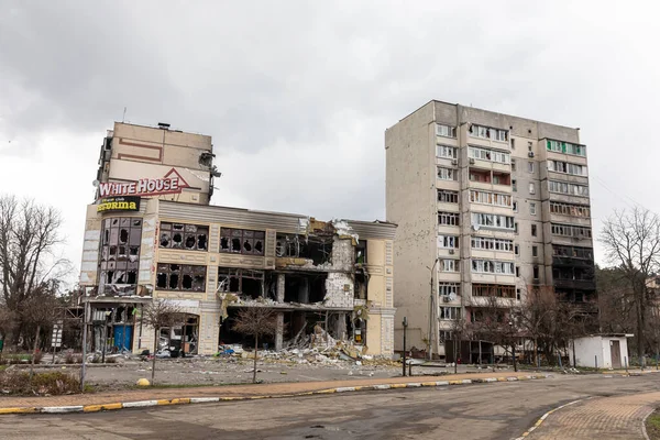 Irpin Ukraine Apr 2022 Chaos Und Verwüstung Auf Den Straßen — Stockfoto