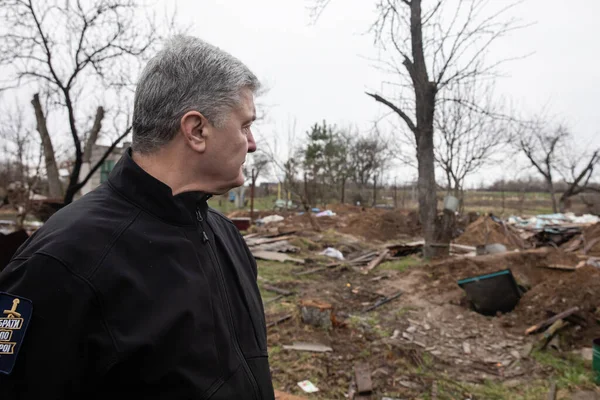 Andriivka Ucrânia Abril 2022 Quinto Presidente Ucrânia Petro Poroshenko Inspeciona — Fotografia de Stock