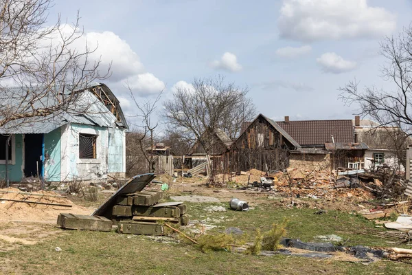 Andriivka Ukraine Apr 2022 Verlassene Ausrüstung Granaten Und Leere Waffenschachteln — Stockfoto