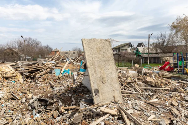 Makariv Ucrânia Abril 2022 Jardim Infância Destruído Como Resultado Invasão — Fotografia de Stock