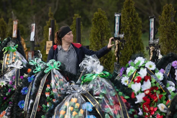 Irpin Ucraina Maggio 2022 Gran Numero Tombe Fresche Nel Cimitero — Foto Stock