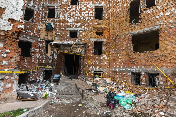 Irpin Ucraina Maggio 2022 Guerra Della Russia Contro Ucraina Edificio — Foto Stock