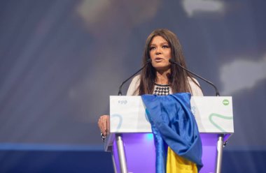ROTTERDAM, NETHERLANDS - 31 Mayıs 2022: Ruslana Lyzhychko Ünlü Ukraynalı şarkıcı, Eurovision ve Dünya Müzik Ödülü sahibi sanatçı. Müzikal başarıların yanı sıra, sosyal bağlılık