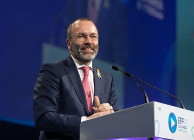 ROTTERDAM, NETHERLANDS - 31 Mayıs 2022: Manfred Weber EPP Başkanı seçildi. Avrupa Halk Partisi Kongresi Manfred Weber 'i EPP Başkanı olarak seçti. Donald Tusk 'ın yerine geçti..