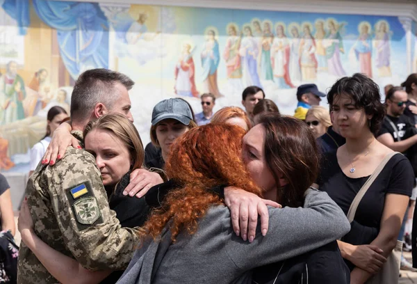 Kyiv Ukraine Juni 2022 Oorlog Oekraïne Begrafenisceremonie Van Gevallen Soldaat — Stockfoto