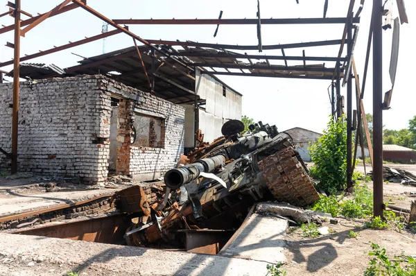 Chernihiv Reg Ukraine Jun 2022 War Ukraine Burnt Destroyed Tank — Stockfoto