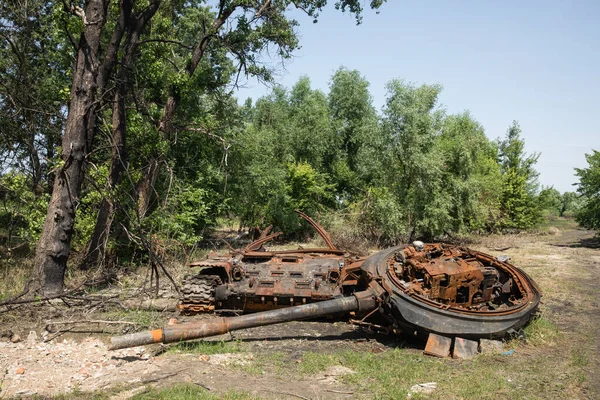 Chernihiv Reg Ukraine Czerwiec 2022 Wojna Ukrainie Zniszczony Czołg Oderwaną — Zdjęcie stockowe