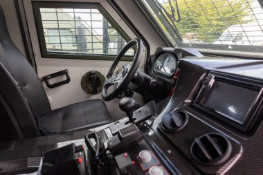 Ukrayna sınırı, Polonya - Temmuz. 16, 2022: Poroshenko fonu tarafından satın alınan 11 adet İtalyan yapımı MLS SHIELD zırhlı araç Ukrayna Hava Kuvvetleri 'ne teslim edilecek