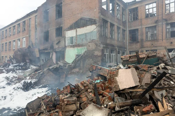 Kharkiv Ukraine Jul 2022 Ruins Completely Damaged Building Specialized School —  Fotos de Stock