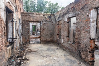 KHARKIV REG, UKRAINE - Jul. 30, 2022: Completely destroyed building of the museum of Ukrainian philosopher Hryhoriy Skovoroda. Russia destroys Skovoroda museum with missile strike in Kharkiv region