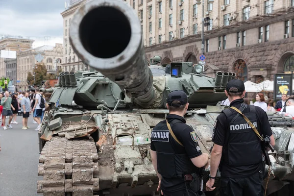 Kyiv Ukraine Aug 2022 Exhibition Destroyed Russian Equipment Being Organized — Photo