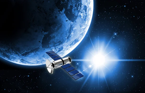 Överföring av satellitdata i rymden — Stockfoto