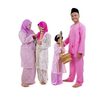 hari raya occaion sırasında geleneksel malay aile
